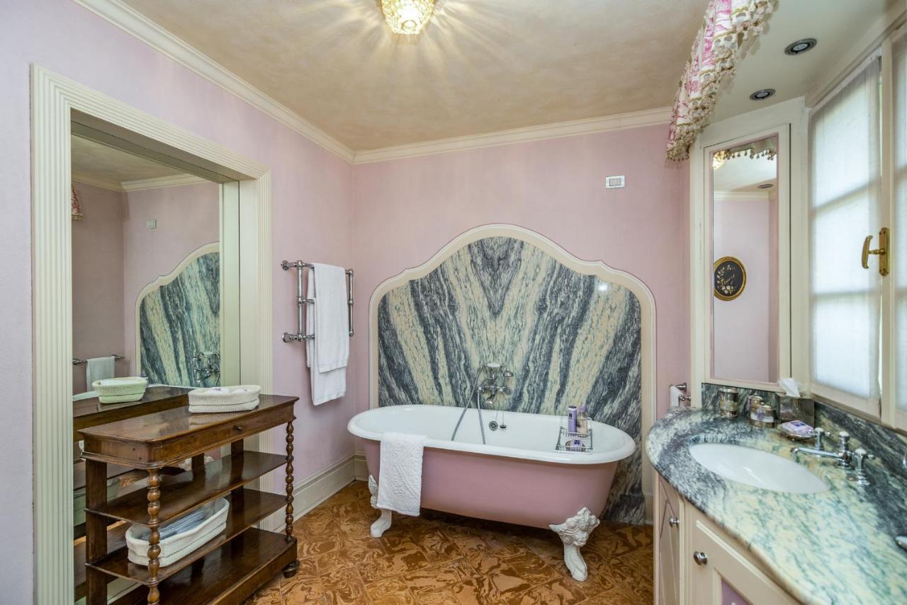 Lussuosa Villa Sulle Sponde Dello Splendido Lago Di Como Torno Esterno foto